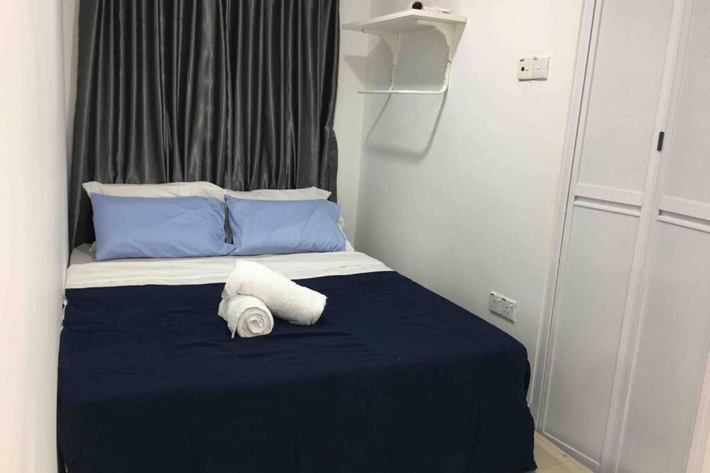Willa 22Pax :Taman Pelangi Party House Nearby Midvelly Johor Bahru Zewnętrze zdjęcie